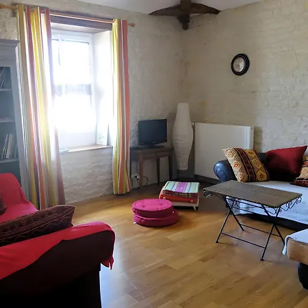 Holiday home Domaine De Chante-oiseau - 28 Pers Theil-Rabier